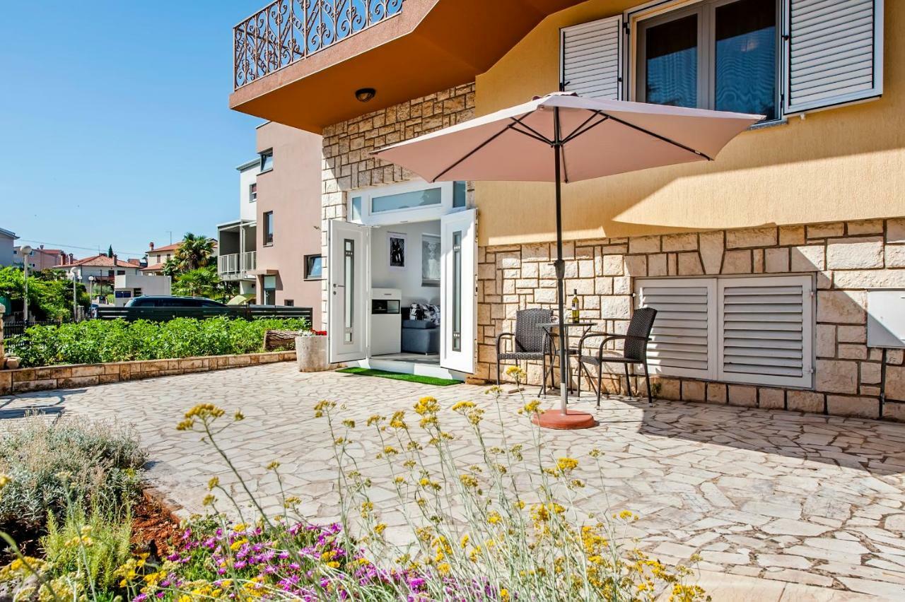 Apartment Anastasia 로비니 외부 사진
