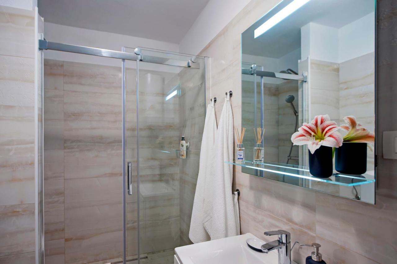 Apartment Anastasia 로비니 외부 사진