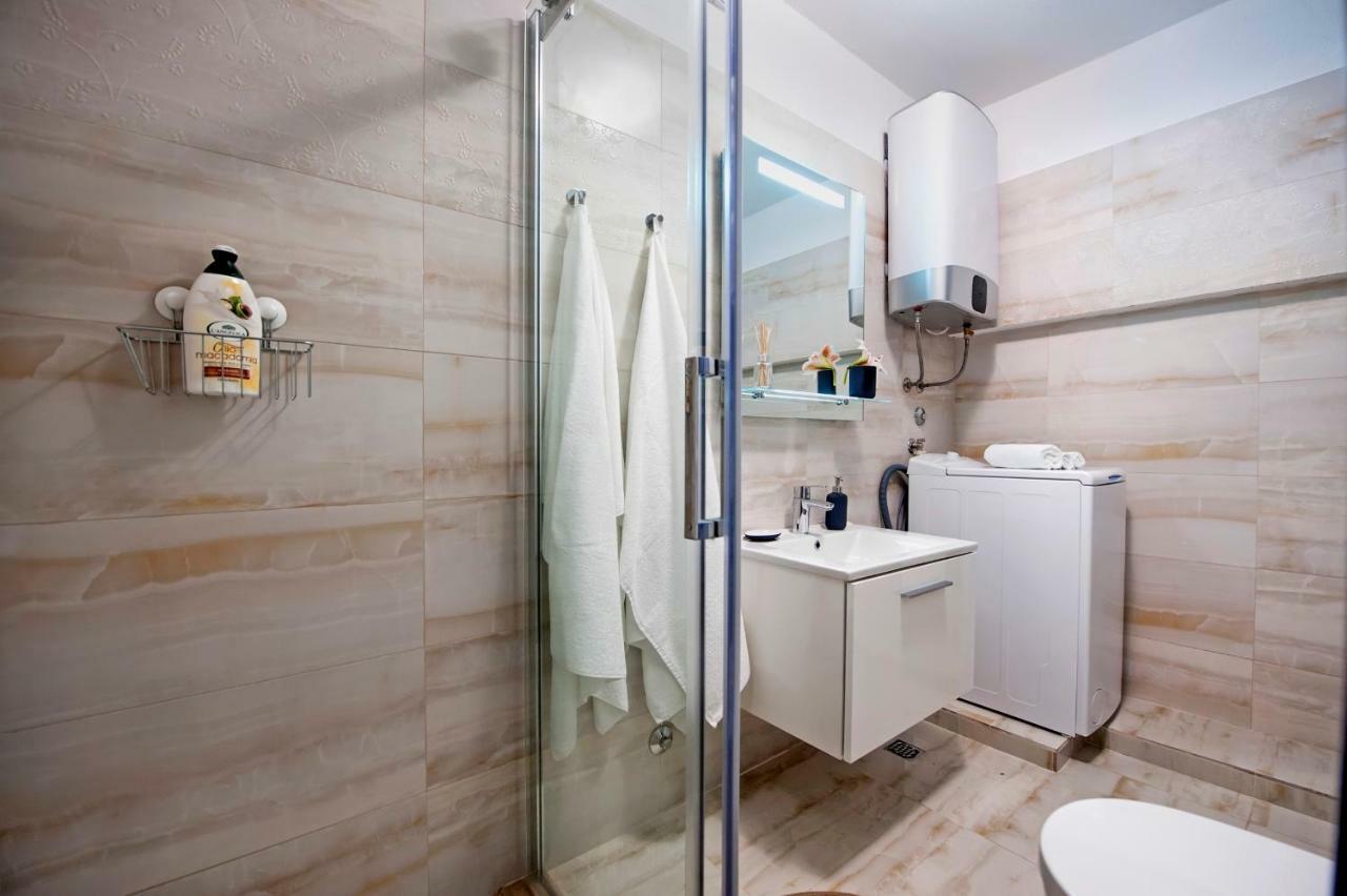 Apartment Anastasia 로비니 외부 사진