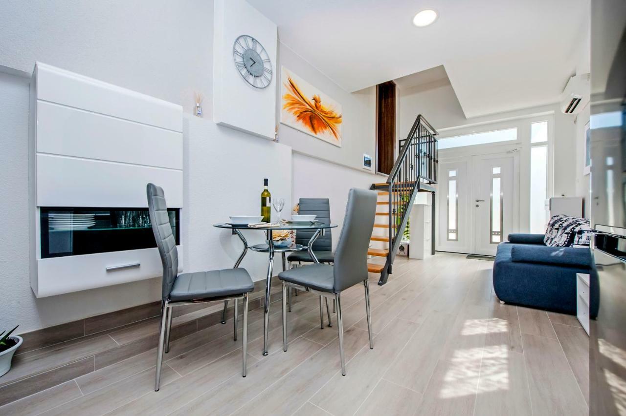 Apartment Anastasia 로비니 외부 사진