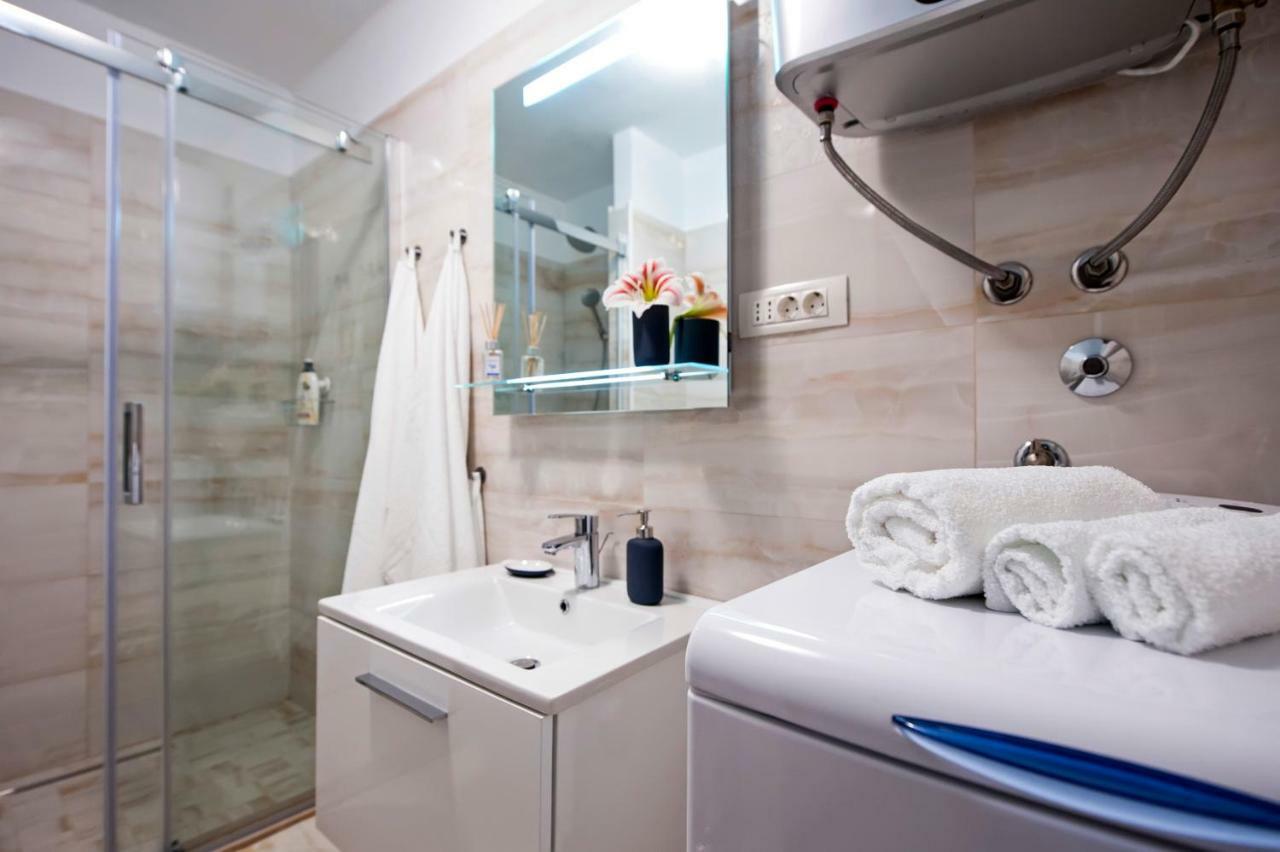 Apartment Anastasia 로비니 외부 사진
